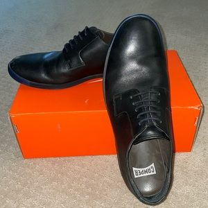 Camper Men's Leather Laced Black Oxfords Size 9US